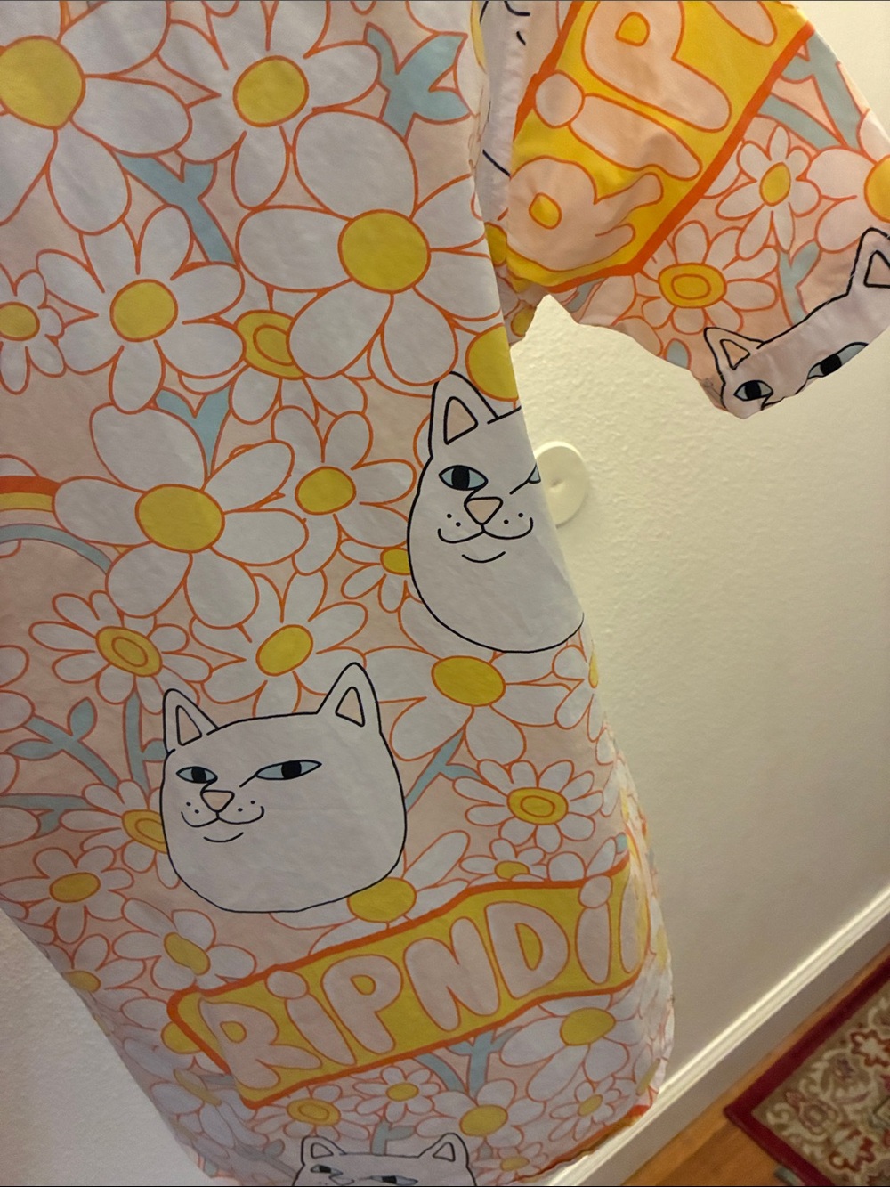 Ripndip Pink & Orange Daisy Cat Print Shirt Small - Picture 6 of 8